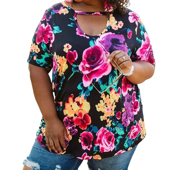 Dramatic Dreams Plus Size Top (new never worn) - Picture 1 of 6